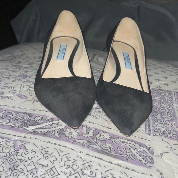 Prada Pumps - Picture 7 of 7